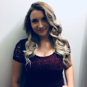 Meet your Posher, Abrea